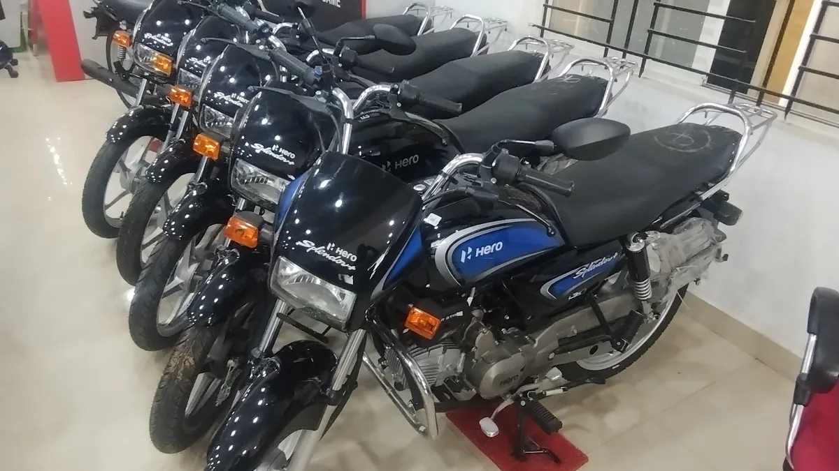 ₹59,100 से शुरू: 80 kmpl तक का दावा करने वाली 5 माइलेज बाइकें, 1,000 km में सिर्फ 14 लीटर पेट्रोल