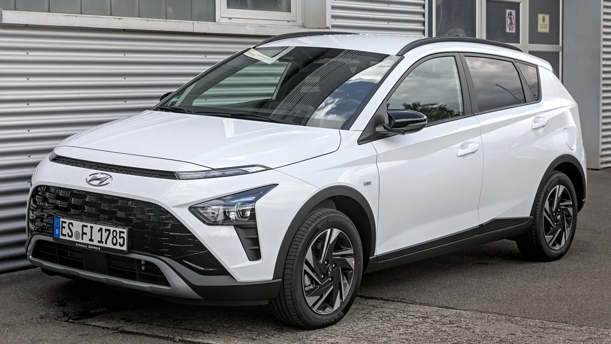 ₹9.99 लाख की Bayon, ₹10.91 लाख की Creta, ₹7.99 लाख की Venue: Hyundai की तीनों SUV में से आपके लिए कौन सी सही है