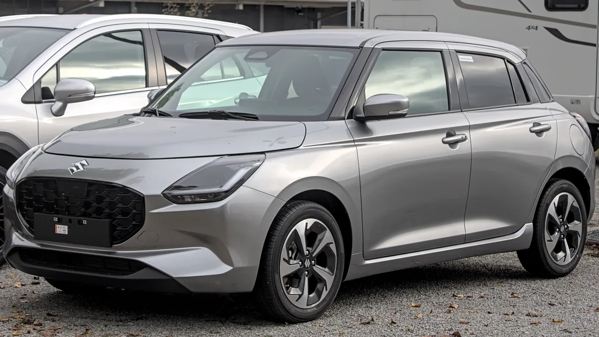 Maruti Suzuki Swift — छोटी कारों में इस पर ₹71,000 तक के फ़ायदे हैं (प्रतीकात्मक तस्वीर)
